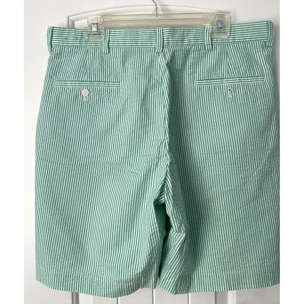 Brooks Brothers Green White Flat Front Seersucker Bermuda Shorts 100% Cotton W35